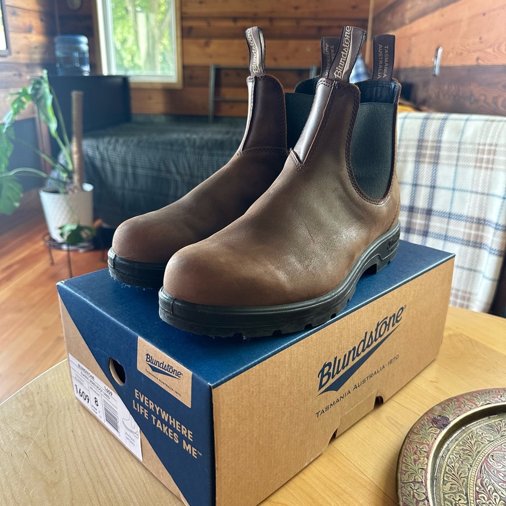 Blundstone Brown Leather Boots #1609